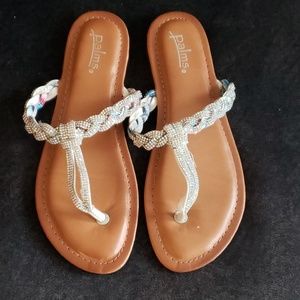 Size 9 White & Silver Sandals